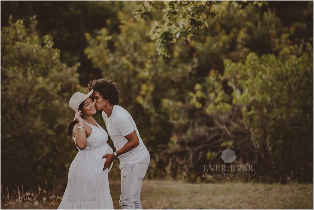Eden-Jade Maternity Shoot in the Helderberg