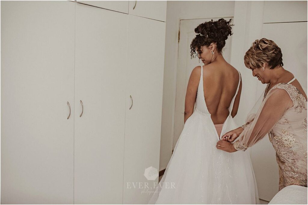 bride getting ready wedding cape town wedding photographers