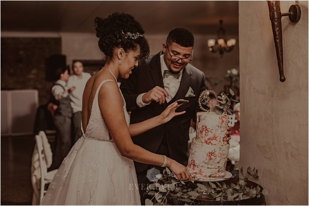 reception cake stellenbosch wedding photographer
